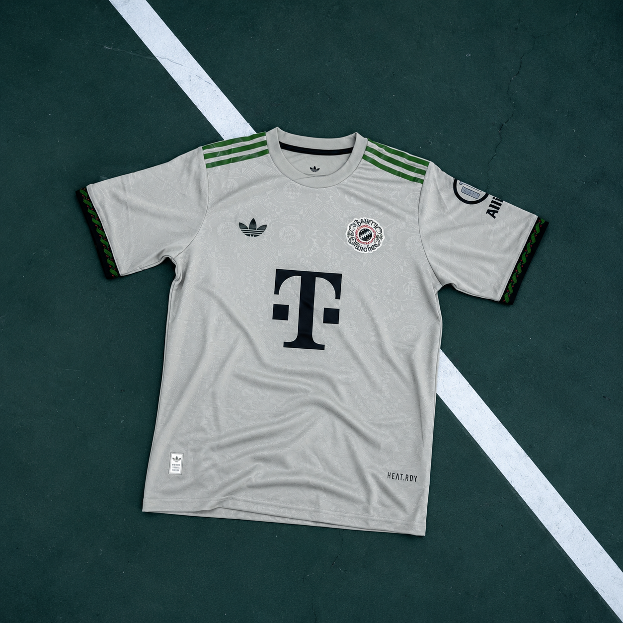 Maillot FC Bayern Munich 25/26 Oktoberfest (IDENTIQUE)